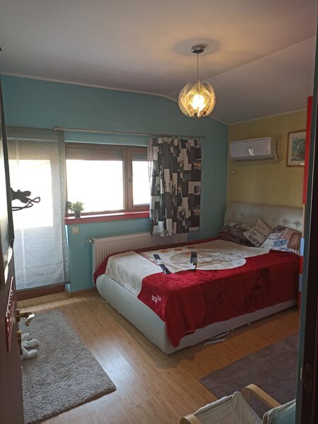 vila ind.5cam,3bai,mob-util complet/centruPopesti Leordeni-Mega Im