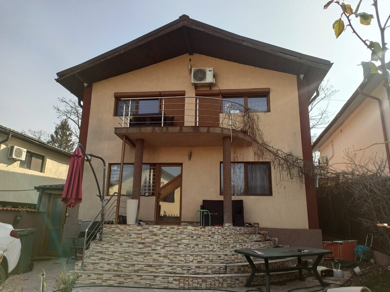 vila ind.5cam,3bai,mob-util complet/centruPopesti Leordeni-Mega Im